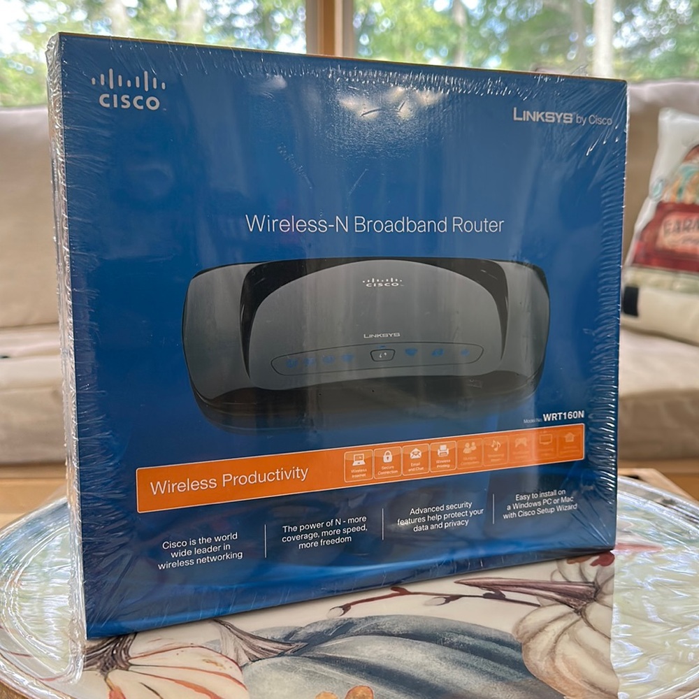Wireless Router LINKSYS by Cisco